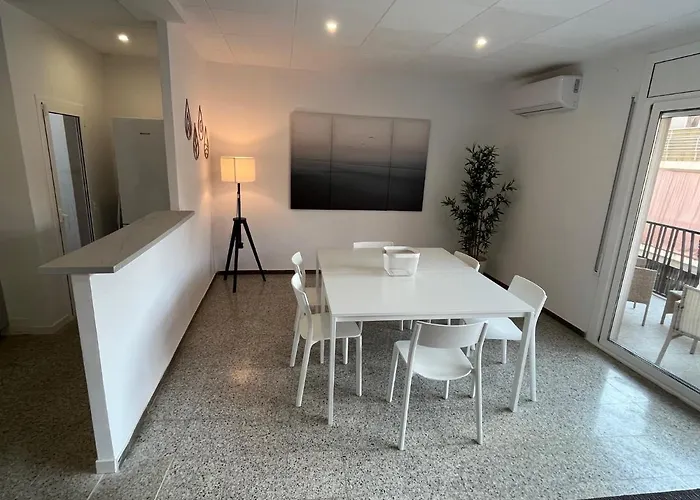 Center 3